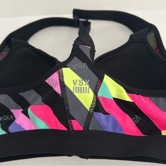 VSX Victoria’s Secret Knockout Front Close Sports Bra | Size 32B - Picture 3 of 5